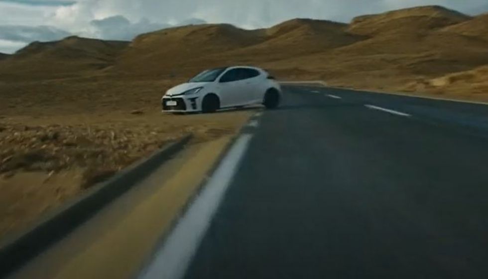Latvala na otoku Pag posnel oglas za Yarisa GR