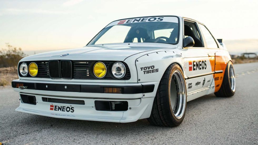 BMW E30 s Hondinim motorjem