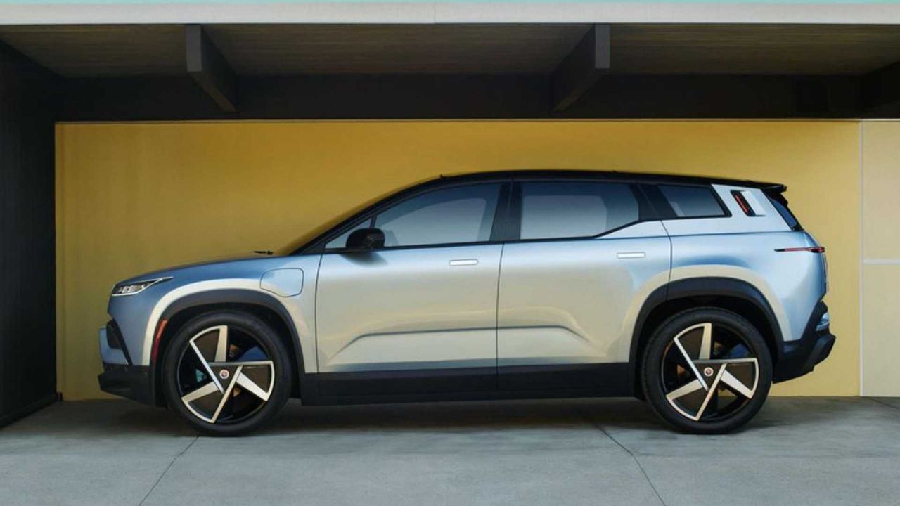 Predstavlja se inovativni električni SUV, ki bo nastajal v Gradcu