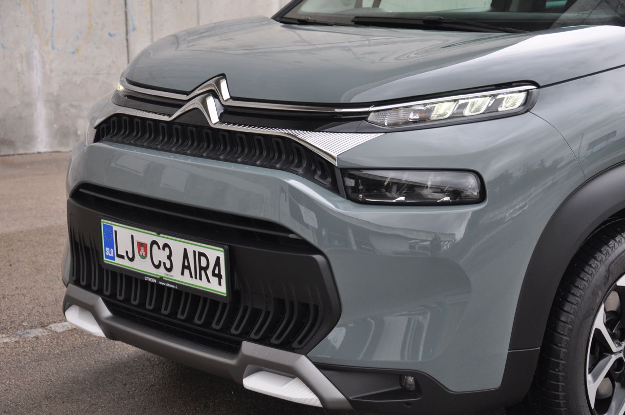 Mala velika Citroenova kocka Mala velika Citroenova kocka