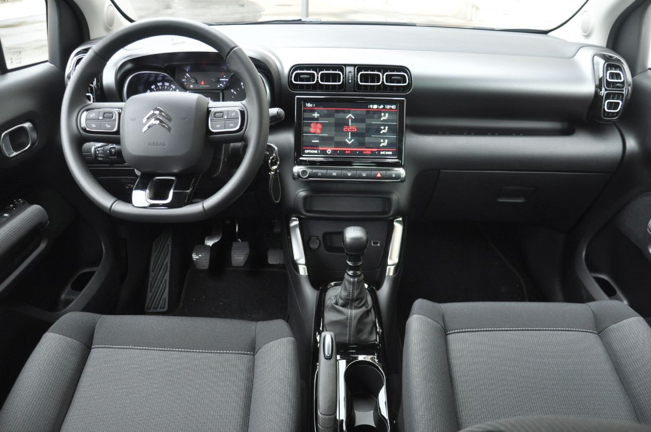 Mala velika Citroenova kocka Mala velika Citroenova kocka