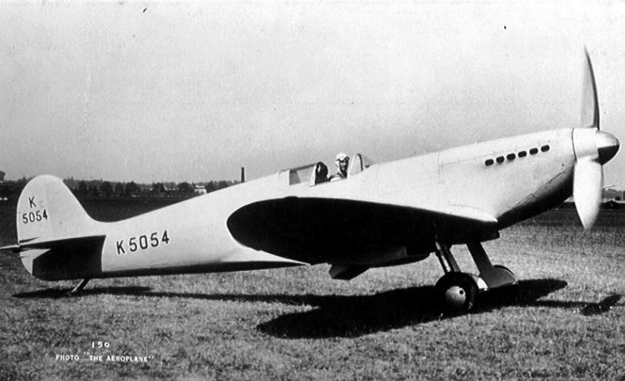 K5054 kot prvi prototip Spitfirea je poletel marca 1936.