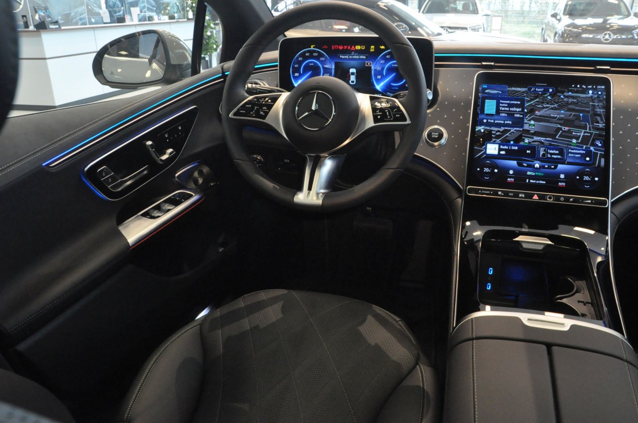 To je že šesti električni Mercedes