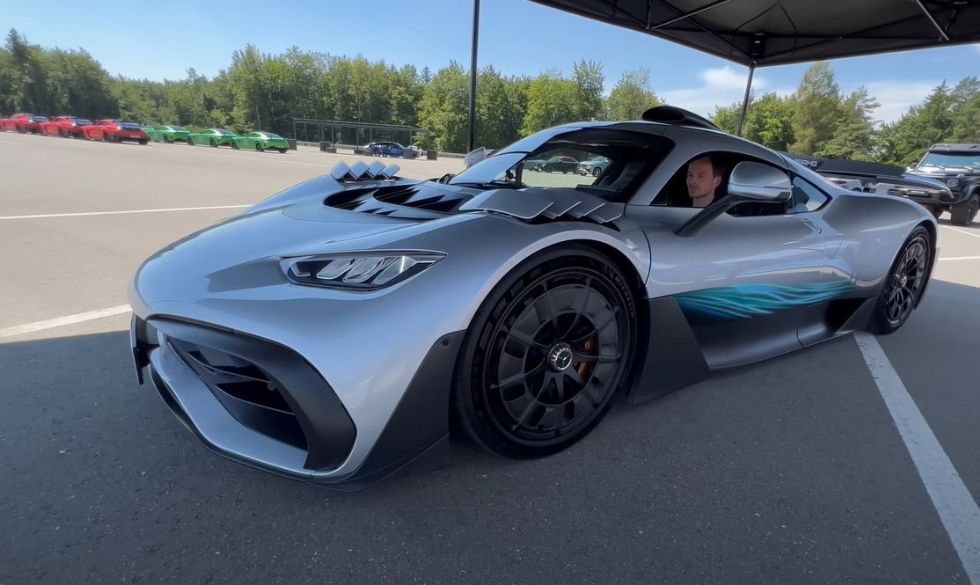 Mercedes AMG One iz prve roke