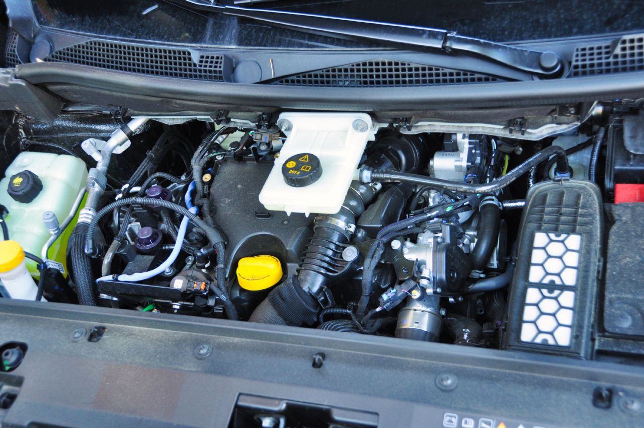 Moj bratranec je Mercedes W13 Moj bratranec je Mercedes W13