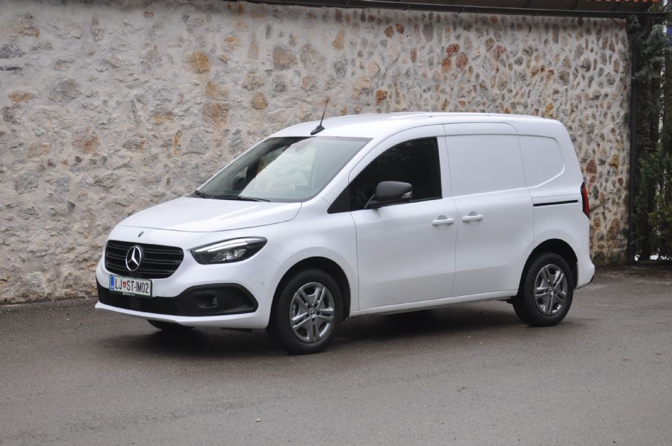Mercedesov multipraktik s ceno pod 20 tisočaki