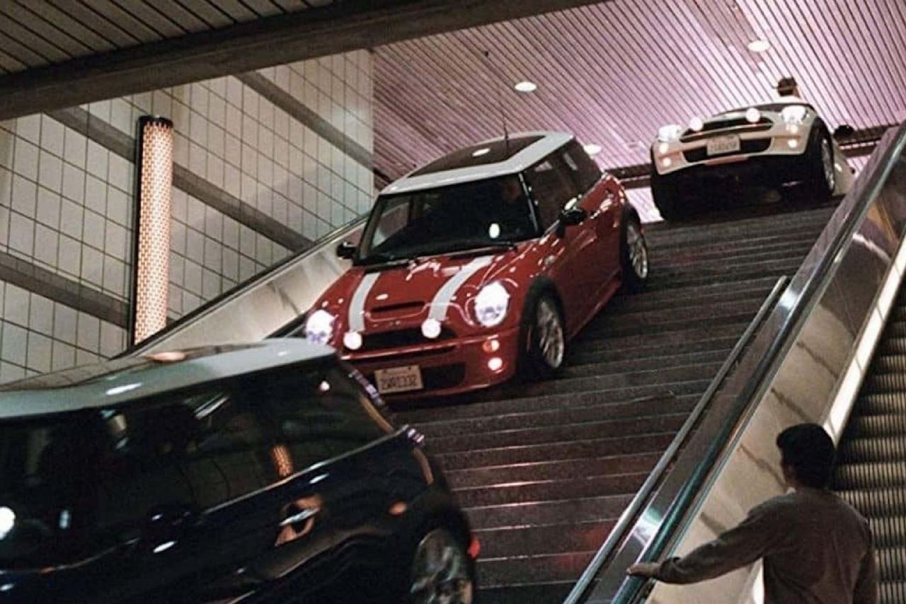 Mini bo klasičnim modelom vgradil električni pogon