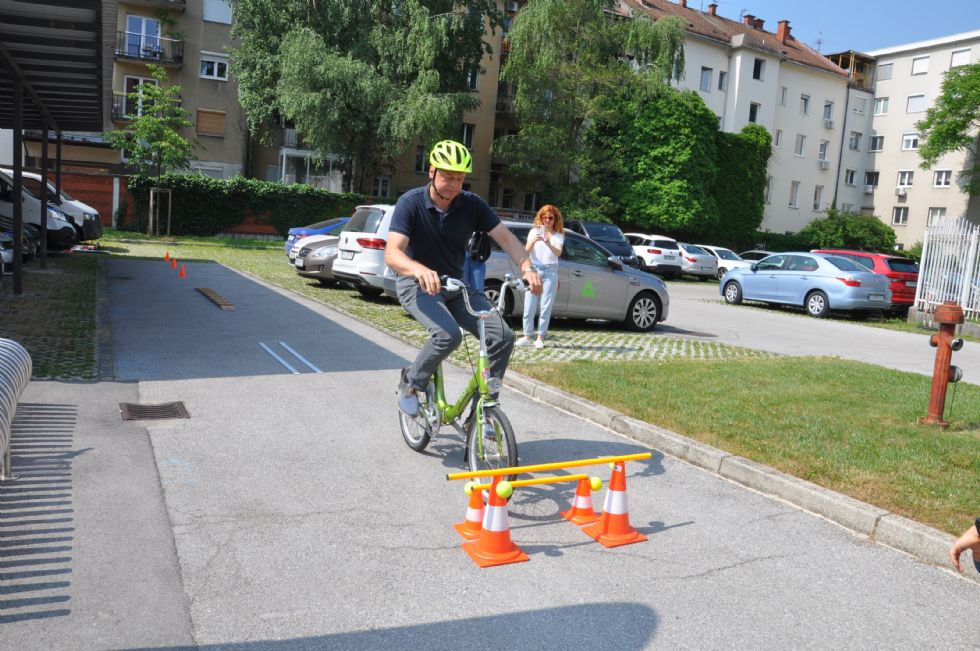 Kolesarji so ranljivi, a tudi zanje veljajo pravila