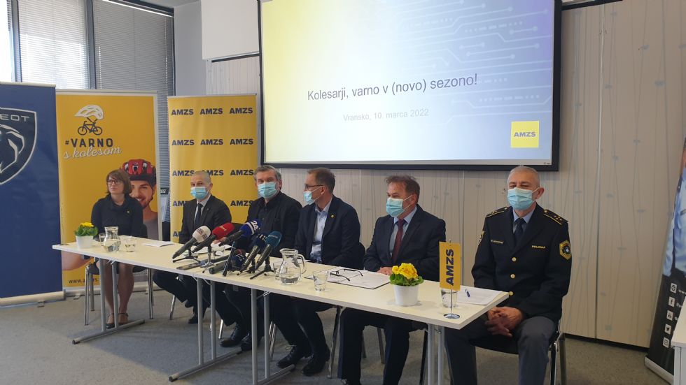 Varnost kolesarjev je odgovornost vseh udeležencev v prometu