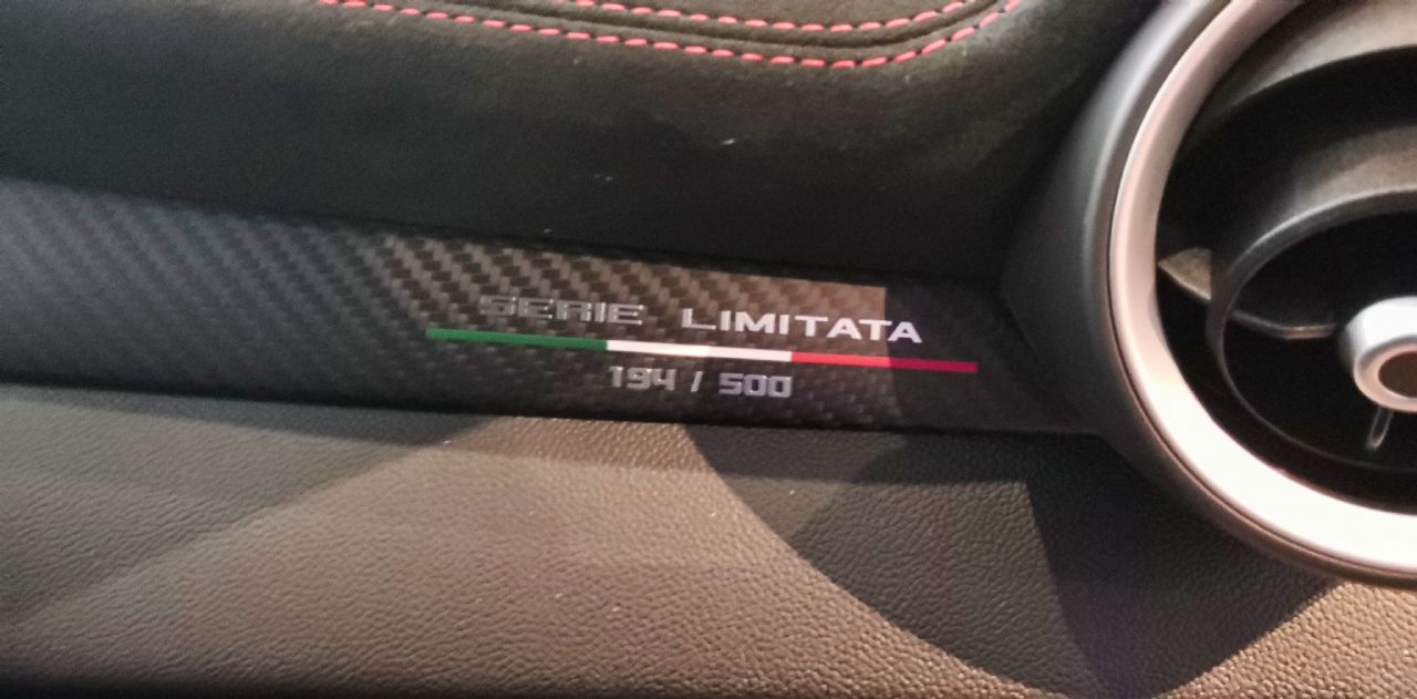 Popolna avtomobilska erotika
