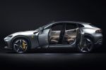 Čistokrvni Ferrarijev SUV z V12 - fotografija 23