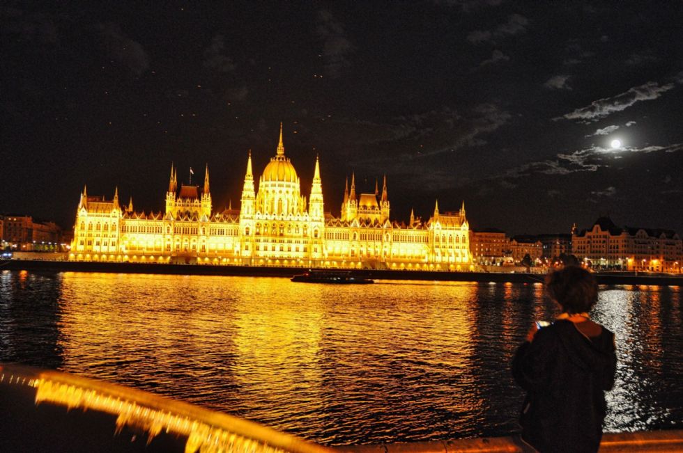 Madžarska prestolnica je Pariz vzhoda