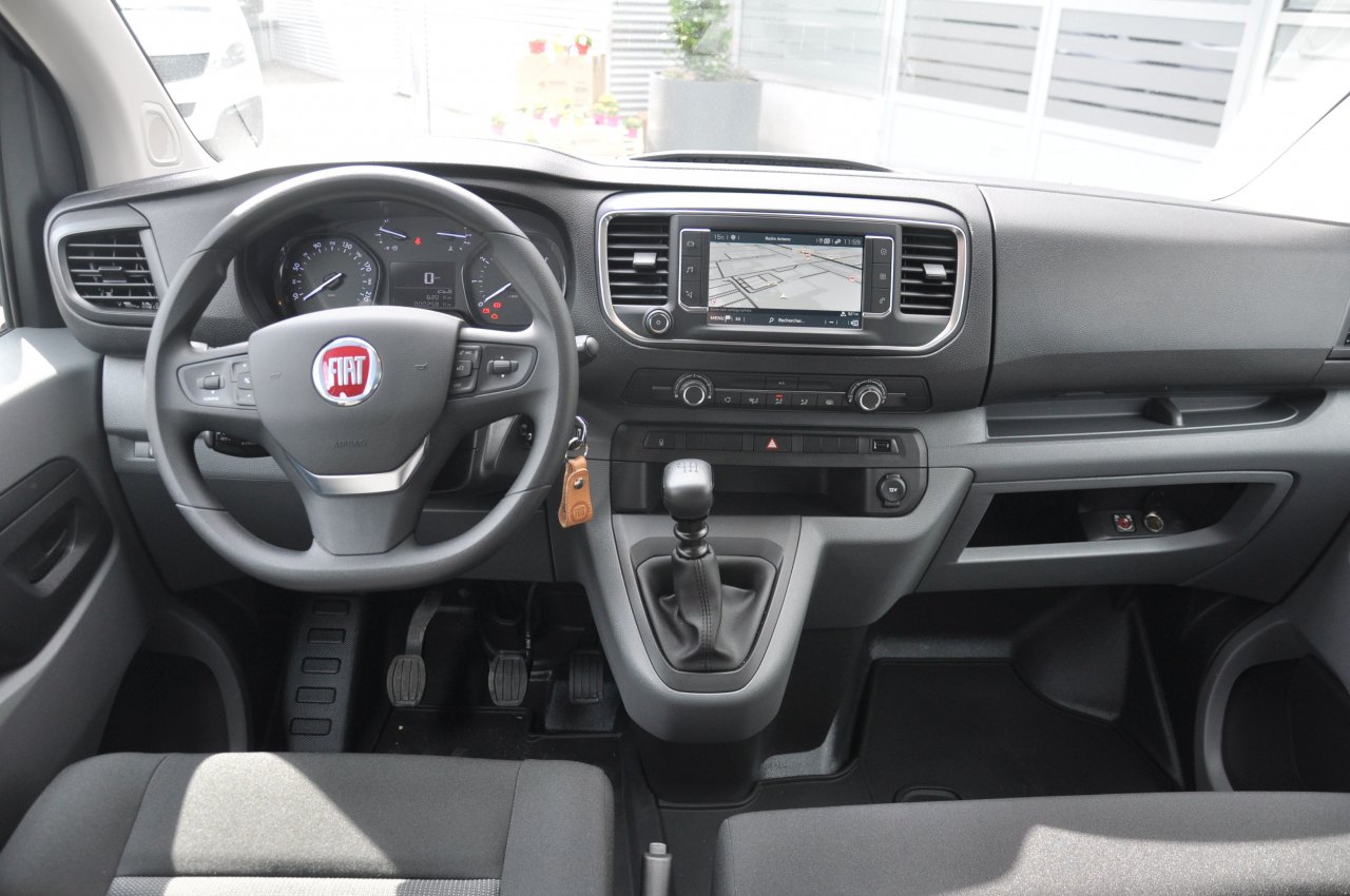 Z dizelskim motorjem ali na baterije 