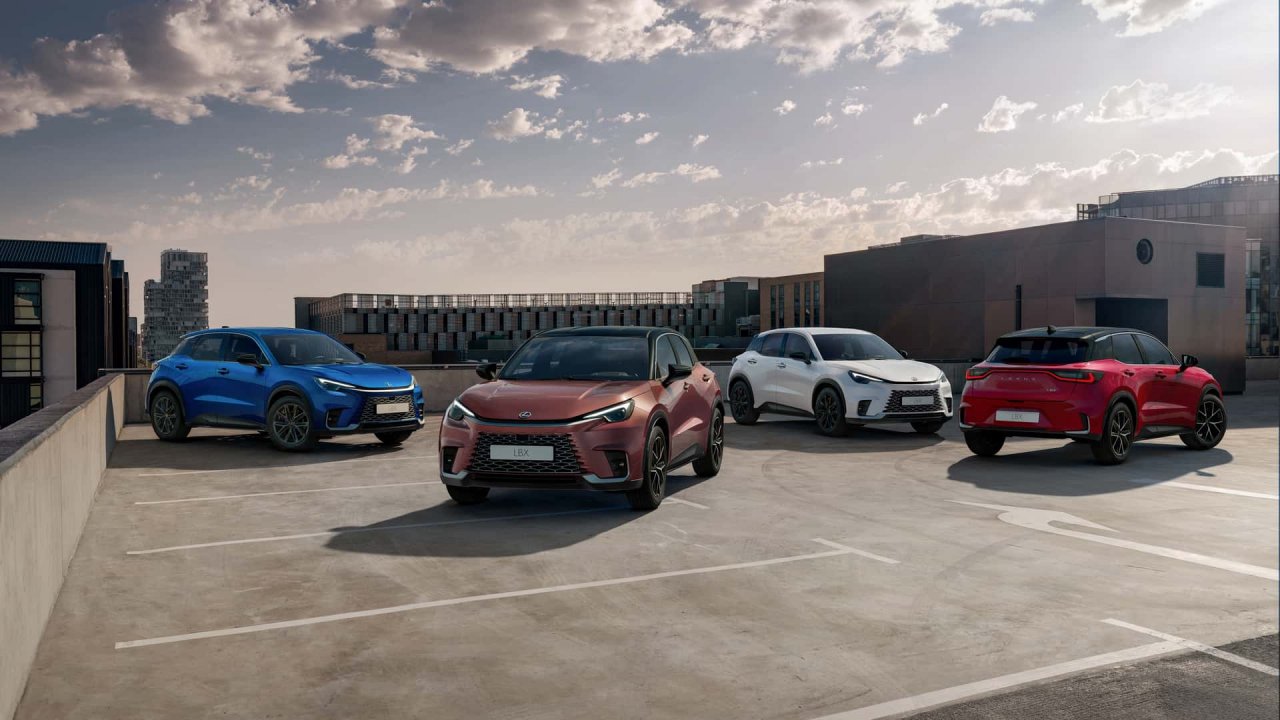 Ko Toyota Yaris Cross postane premijski avto