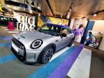 BMW-jev čarobni svet - fotografija 32
