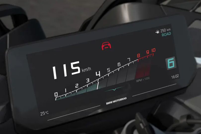 BMW Motorrad uvaja sistem samodejnega zaviranja