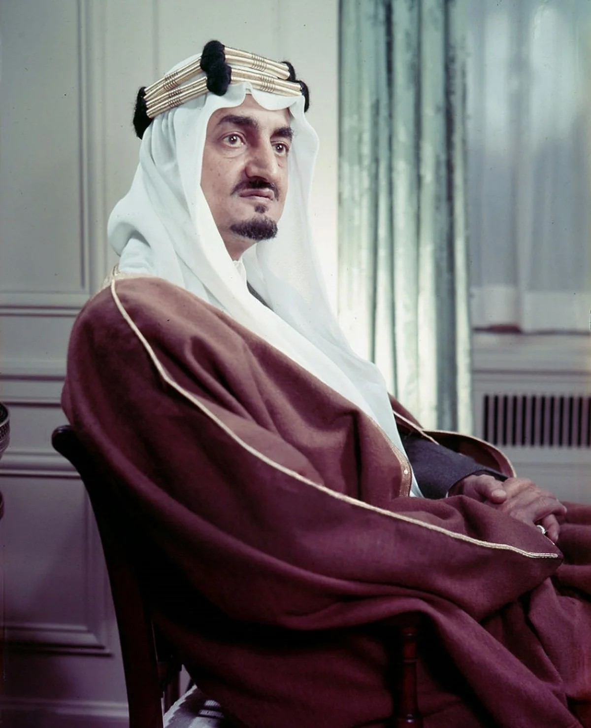 Saudski kralj Faisal je zaradi ameriške pomoči Izraelu 1973 uvedel embargo na izvoz nafte, kar je v nekaj mesecih spremenilo svet.