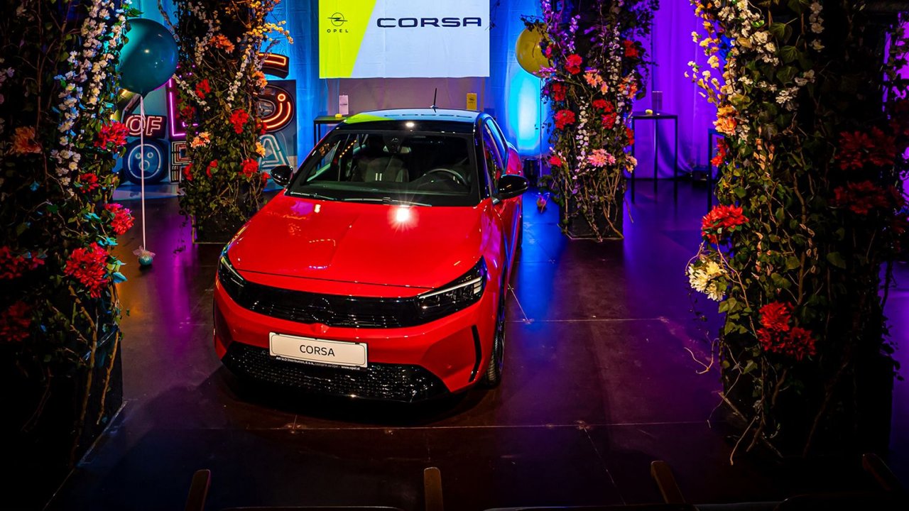 Corsa ponuja tri pogonske alternative 