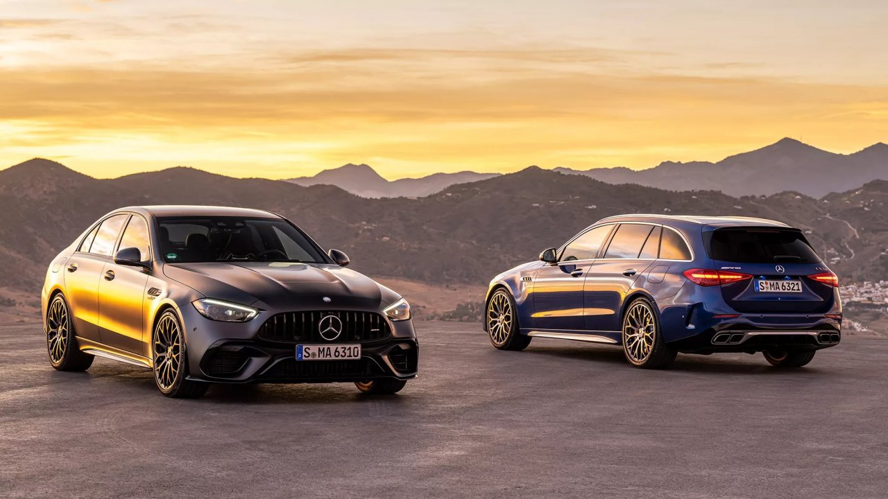 Mercedes brani odločitev o uporabi štirivaljnikov v modelih AMG Mercedes brani odločitev o uporabi štirivaljnikov v modelih AMG