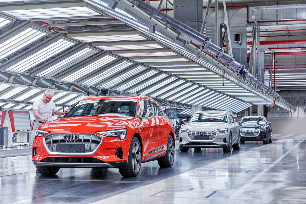 Audi išče investitorje za belgijsko tovarno, kot kupec se omenja Nio Audi išče investitorje za belgijsko tovarno, kot kupec se omenja Nio