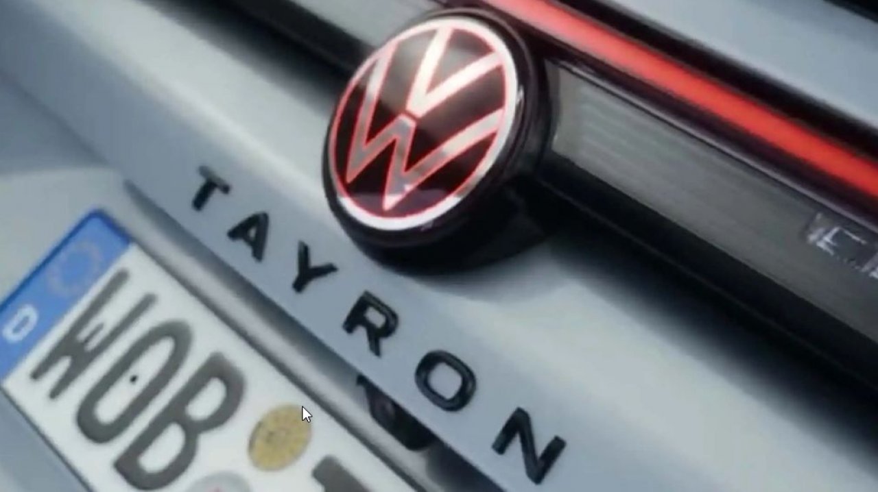 Prihaja 7-sedežni Volkswagnov križanec po imenu Tayron