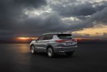 Priključno-hibridni SUV ostaja zvest svoji tradiciji - fotografija 14