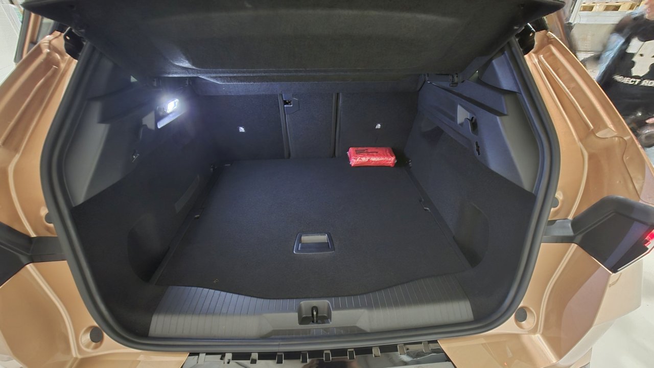 Največji in najbolj prestižen Opel ta hip