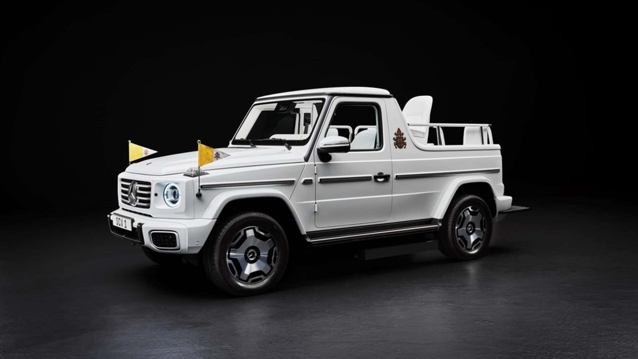 Električni Mercedes G za prvega moža Vatikana