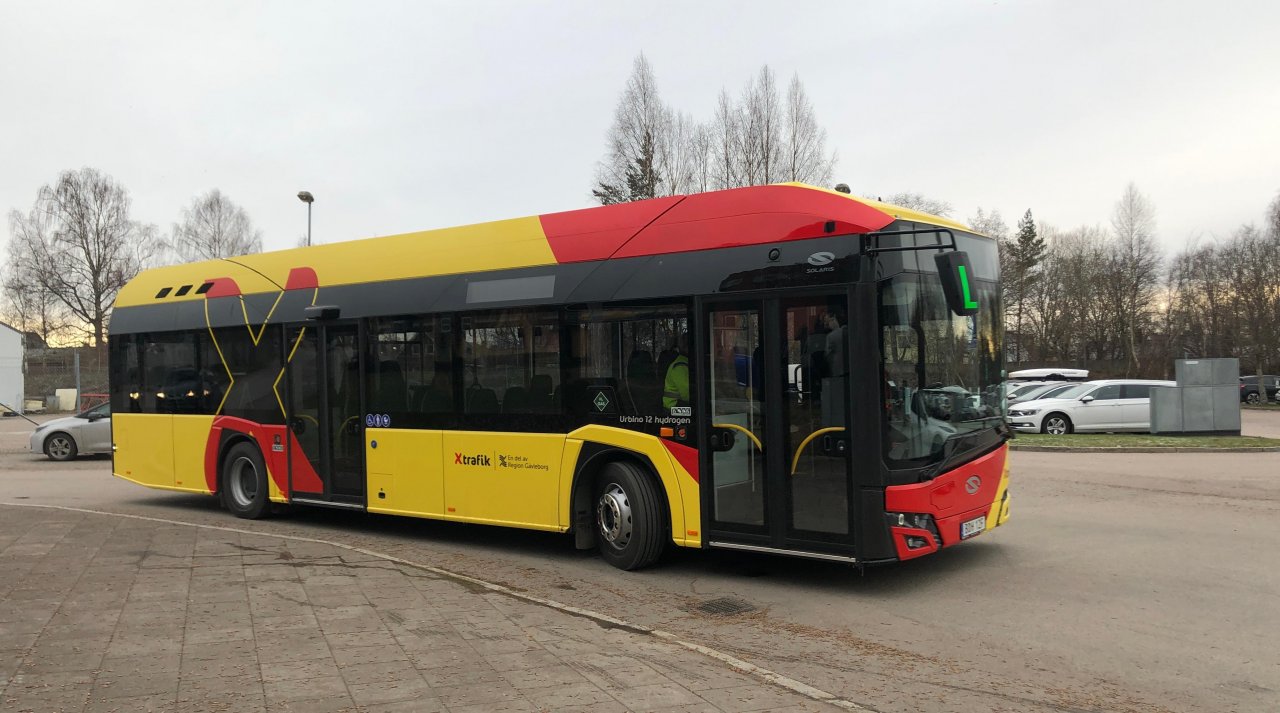 Kupili dva avtobusa, potem pa ju niso imeli kje napolniti Kupili dva avtobusa, potem pa ju niso imeli kje napolniti