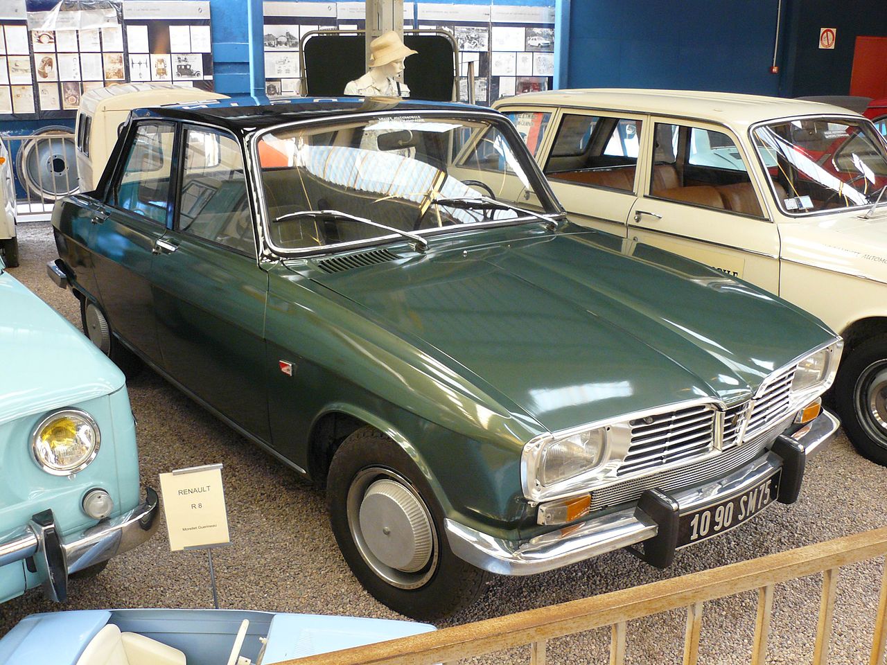 Konceptni R16 Sedan iz 1965.