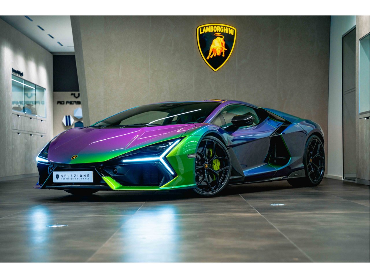Lamborghini, ki spreminja barvo Lamborghini, ki spreminja barvo