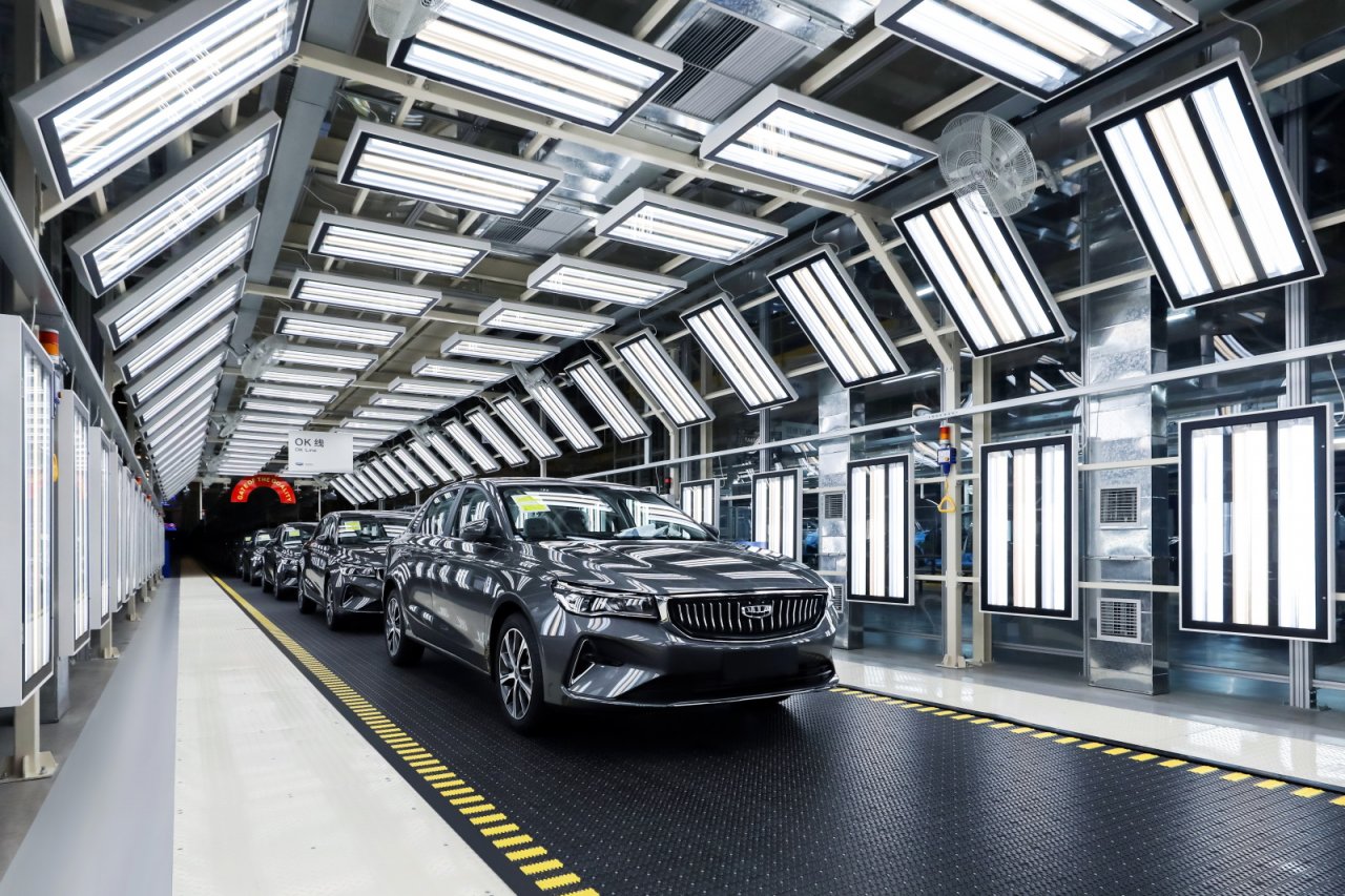 Geely ne bo gradil novih tovarn