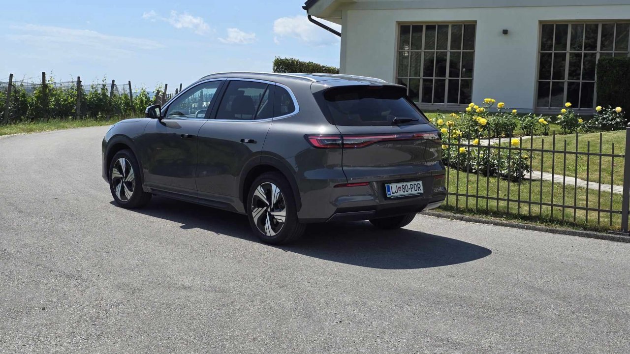 Kitajski električni SUV za evropski okus