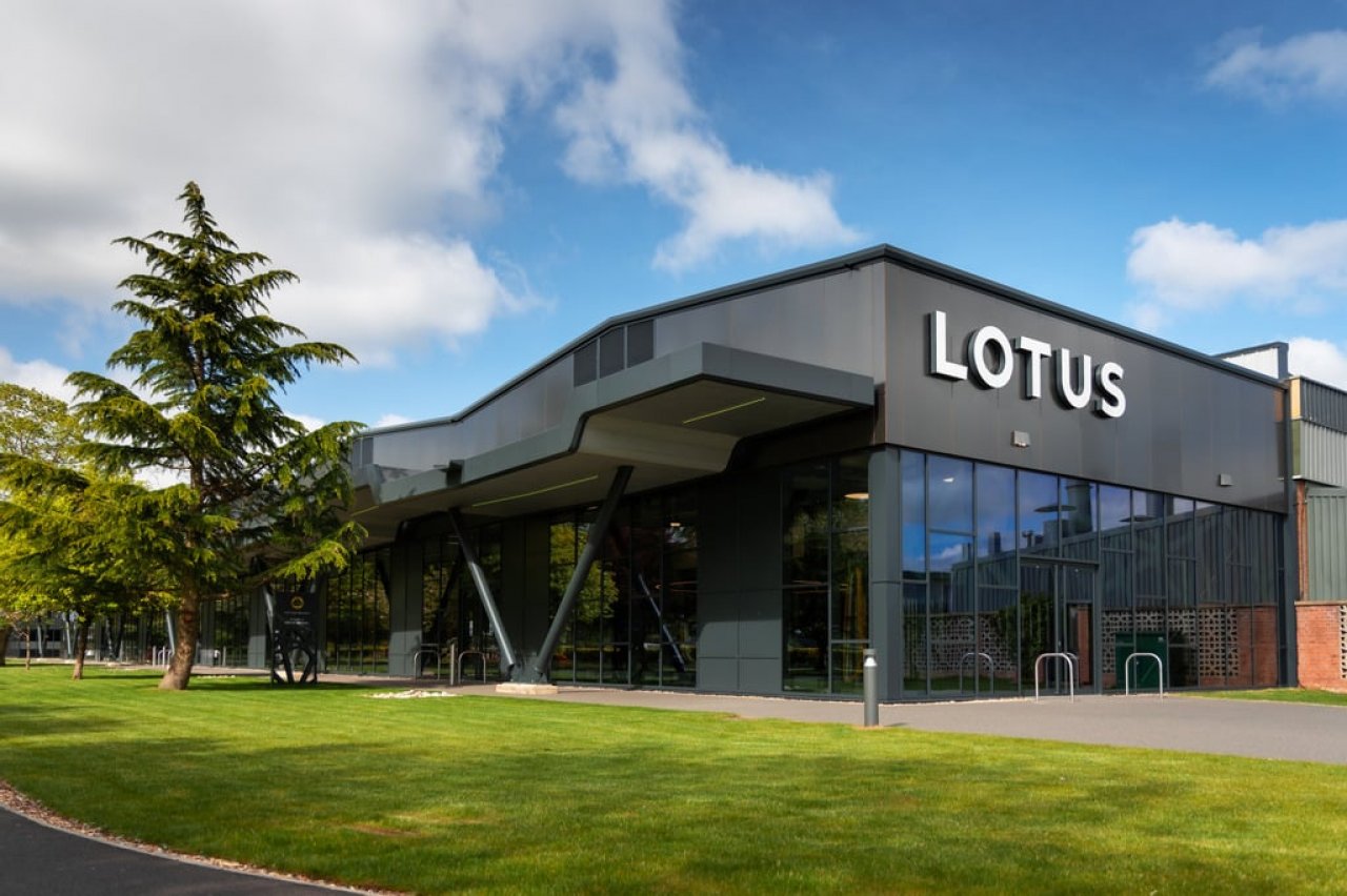 Lotus zapira legendarno tovarno v Veliki Britaniji in seli proizvodnjo v ZDA