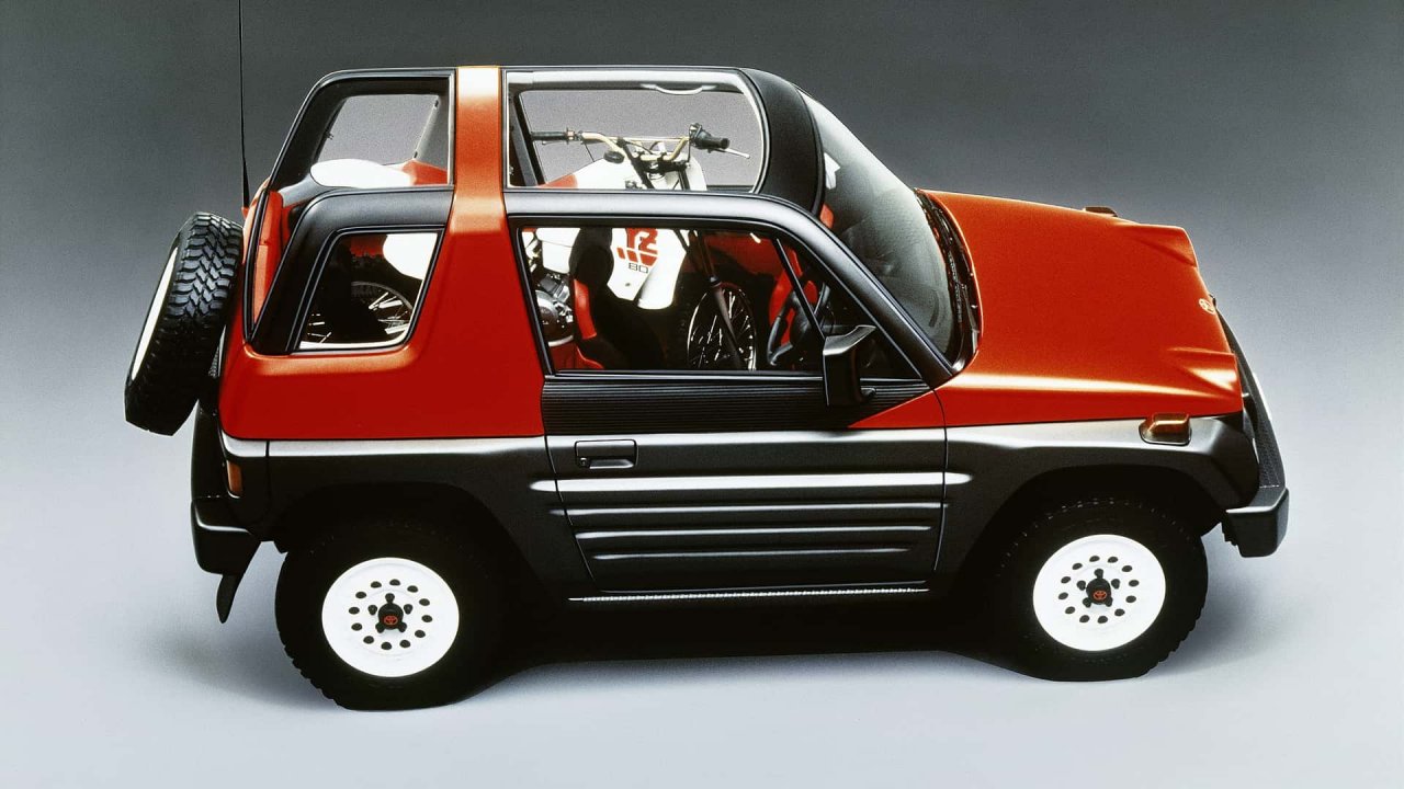 Prvi RAV4 se je predstavil že 5 let pred premiero