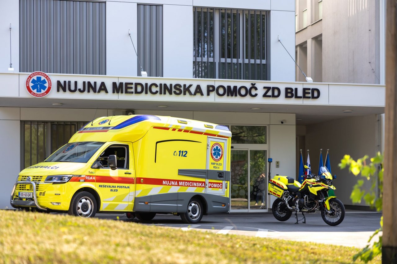 Blejski reševalci tudi z dvokolesnim BMW-jem na intervencije