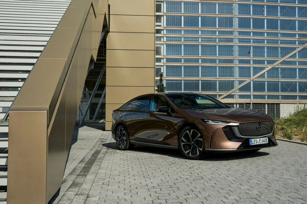 Mazda 6e v Evropi stane dvakrat več kot Mazda EZ-6 na Kitajskem