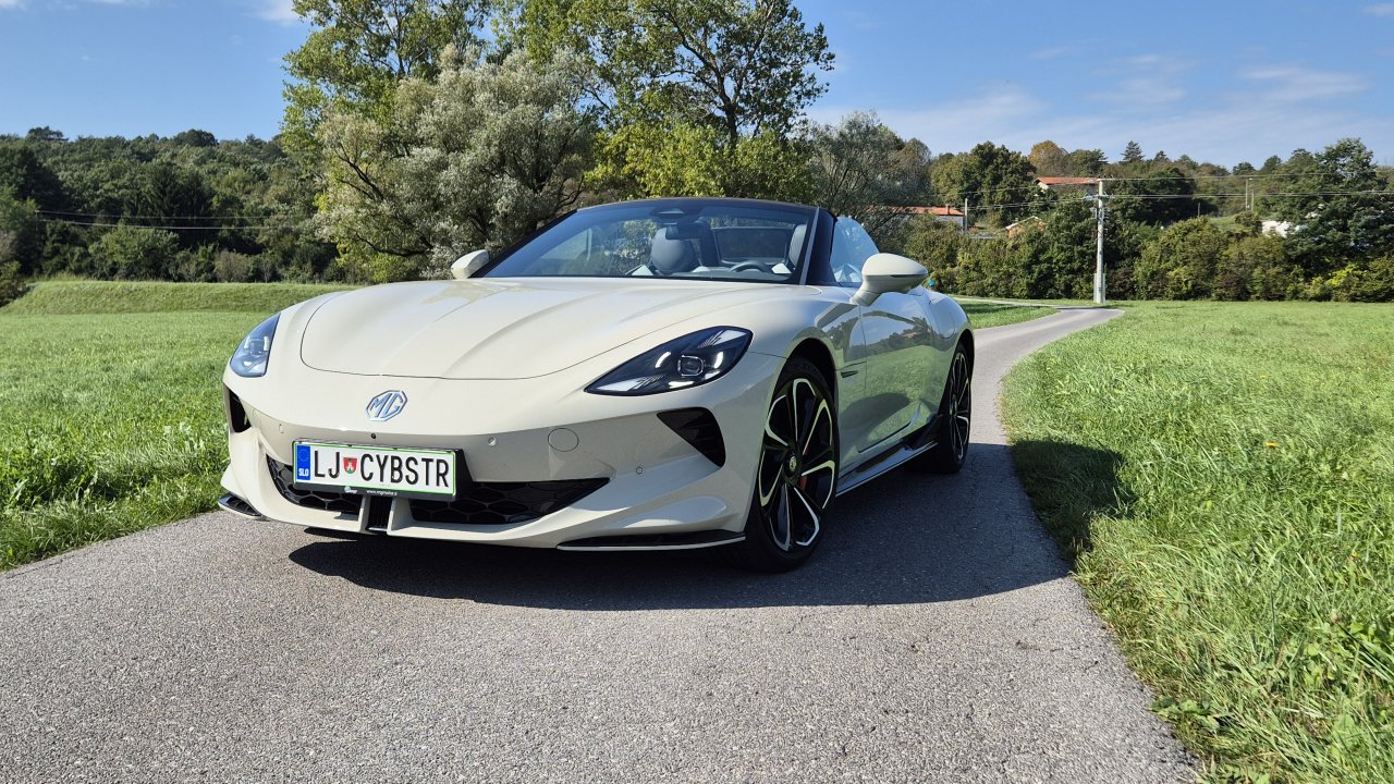 Hudičevo hiter in uživaški roadster