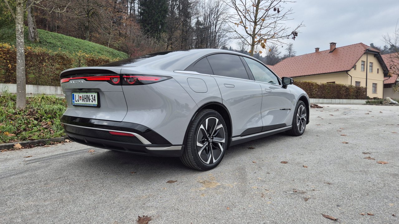 Nova električna Mazda za slabih 34 tisočakov