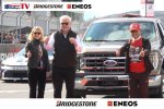 Nekdanji šef Toyote presenetil z MAGA kapo in Trumpovo majico - fotografija 1