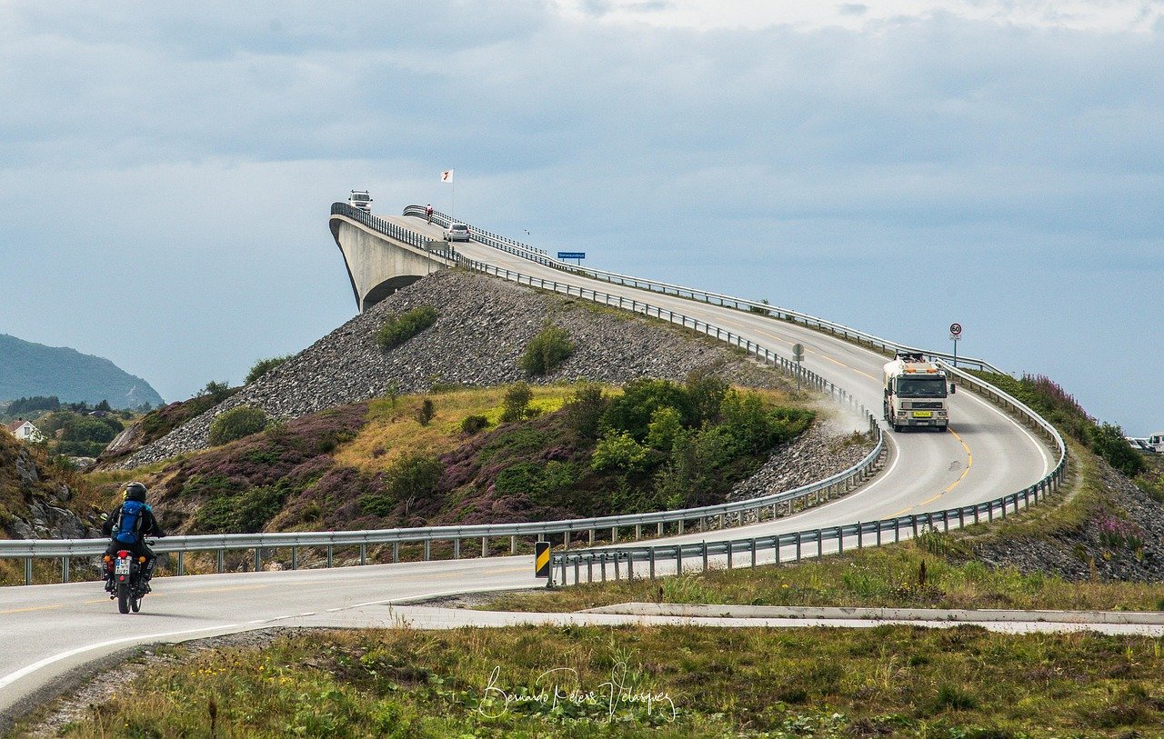 Norveška prodaja električnih avtov oktobra strmoglavila
