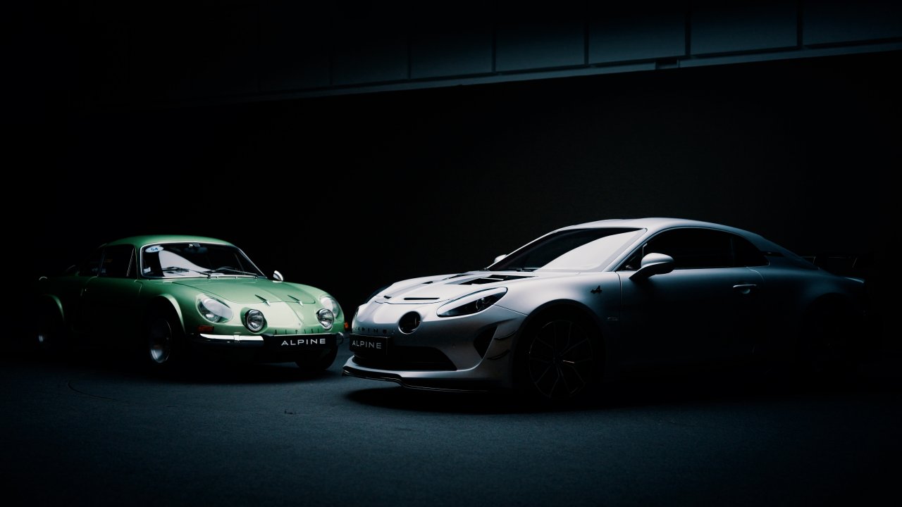 Alpine napoveduje tretjo generacijo A110 in razkazuje A110 R Ultime