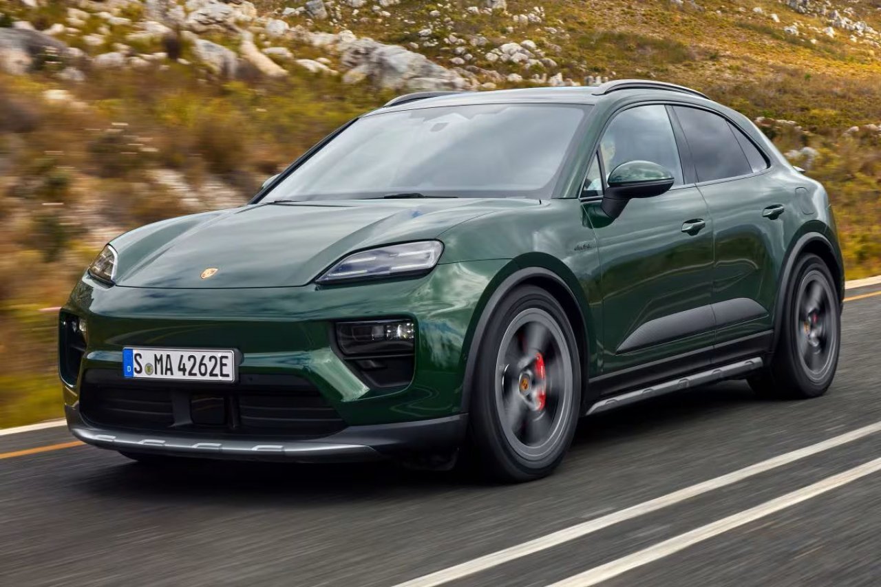 Množične fantomske okvare Porschejev v Rusiji