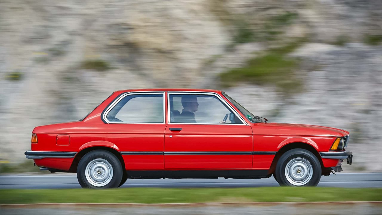 Prva BMW-jeva Trojka je stara 50 let
