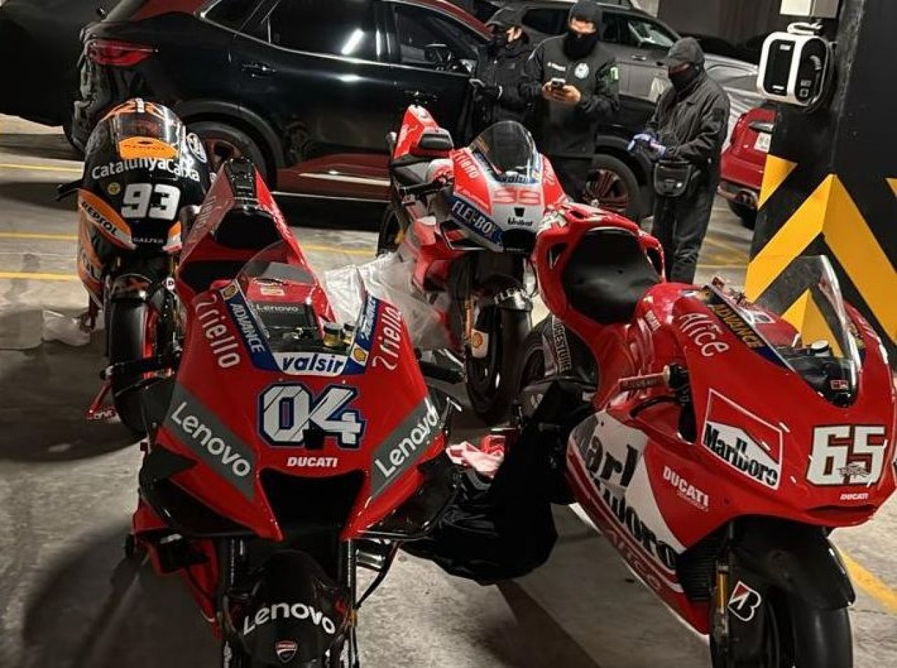 Zasegli več deset MotoGP dirkalnikov vrednih slabih 35 milijonov evrov