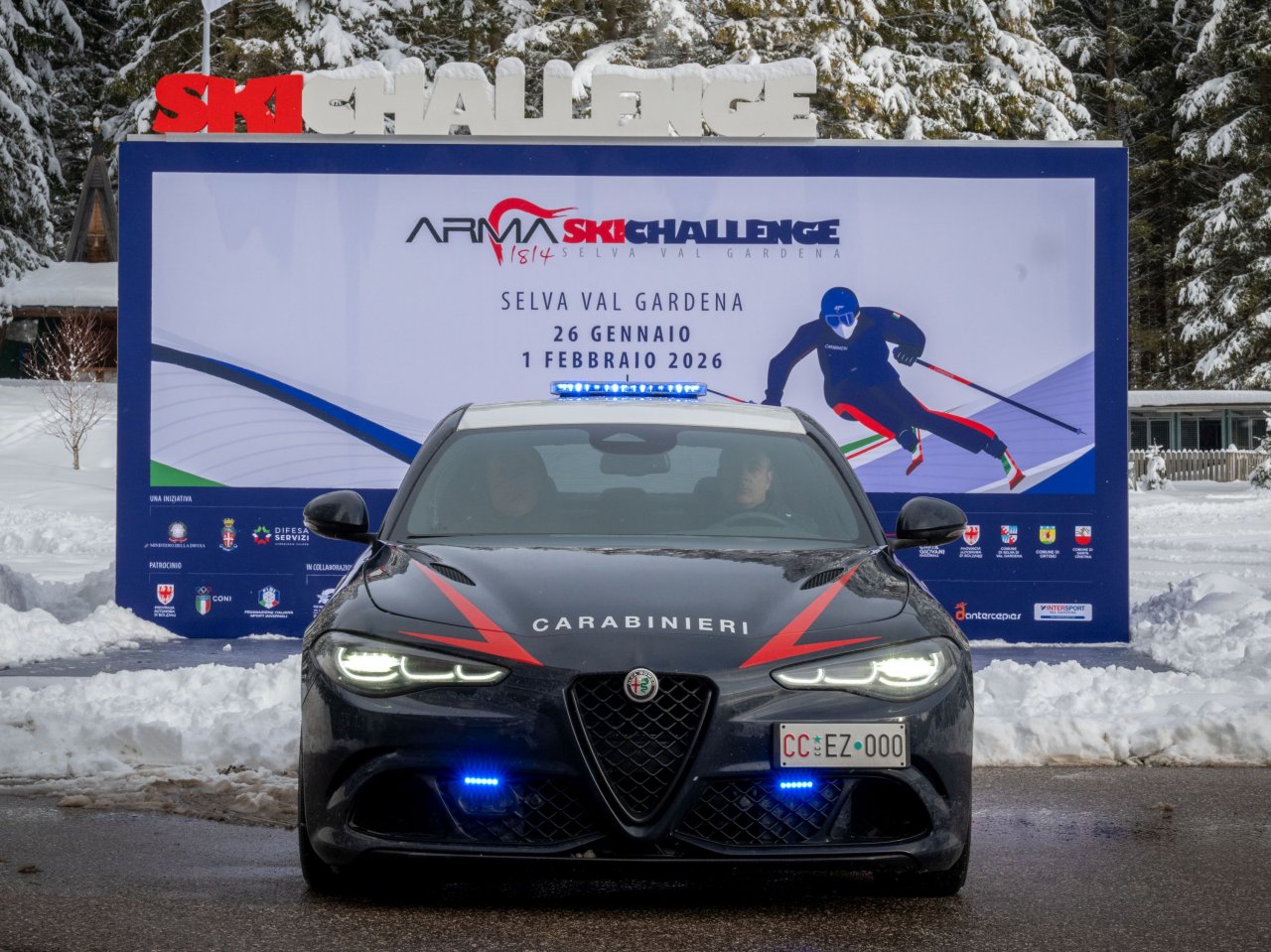 Alfa Romeo obeležuje 75 let sodelovanja s Karabinjerji