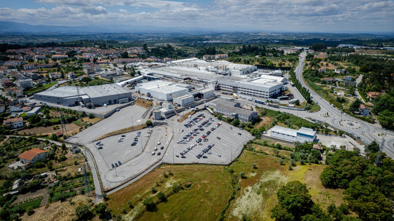 VW in Stellantis s strategijo Made in Europe za rešitev industrije VW in Stellantis s strategijo Made in Europe za rešitev industrije