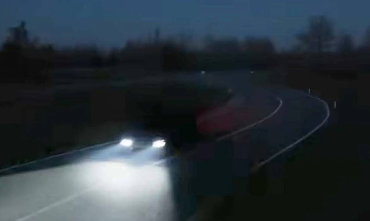 Električni Ferrari Luce prvič opažen med vožnjo