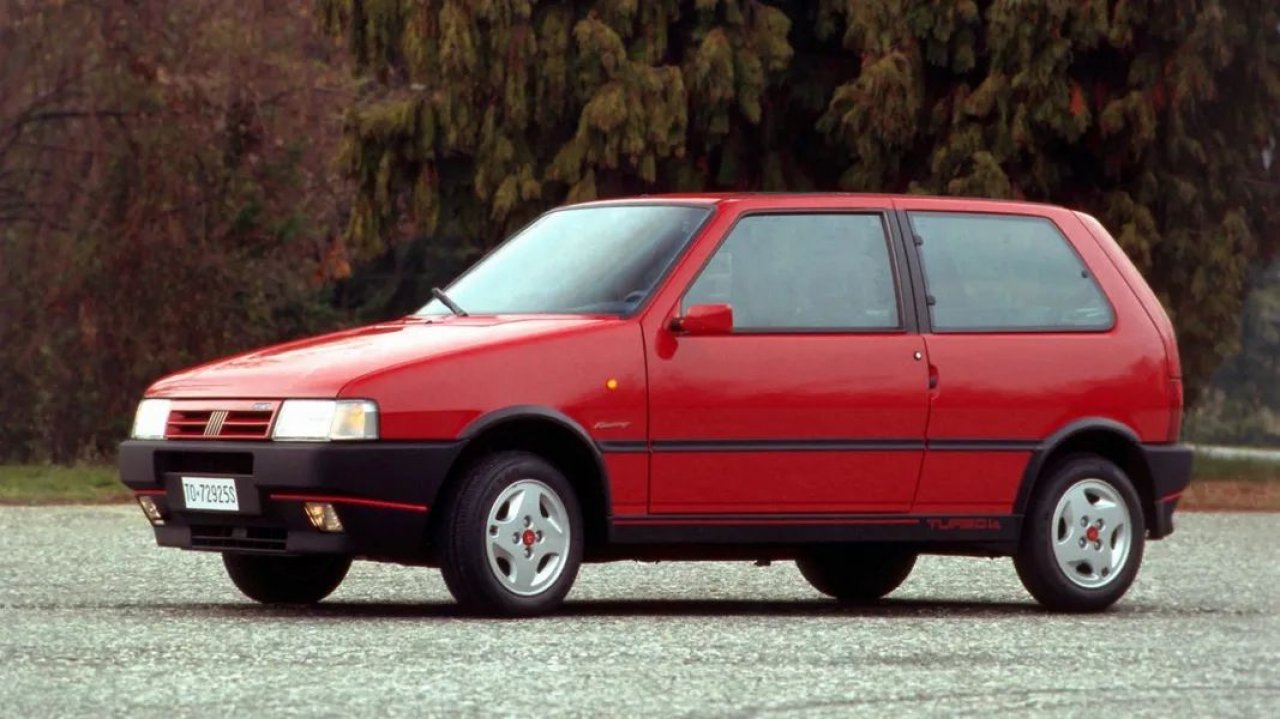 Fiat Uno Turbo i.e.: mali Italijan, ki je v 80. letih presenetil Evropo