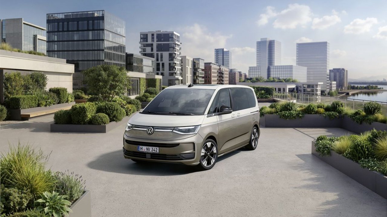 Lepotni popravki za največjega potniškega Volkswagna Lepotni popravki za največjega potniškega Volkswagna